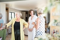 At Home With Lesley - Summer Entertaining